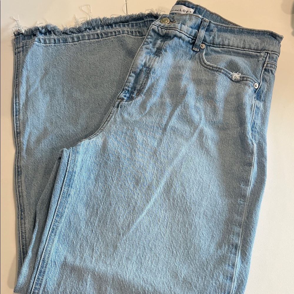 Loft - 31/12, light wash,‎ raw hem, high rise